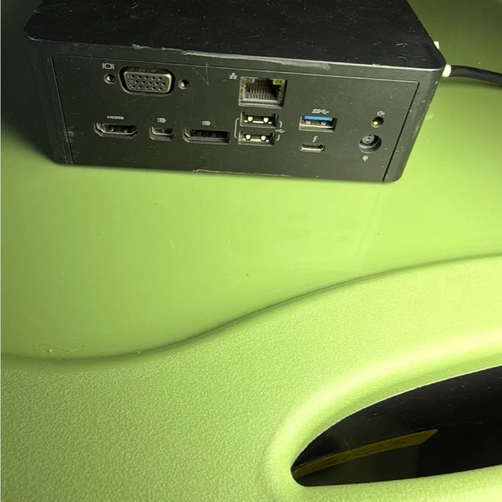DELL K16A THUNDERBOLT DOCKING STATION DOCK USB-C - NO POWER ADAPTER INCLUDED